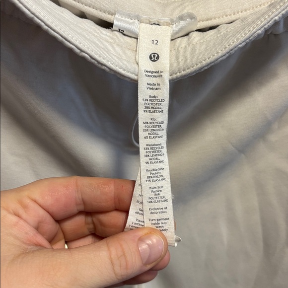 lululemon athletica Cream Joggers - Picture 2 of 5